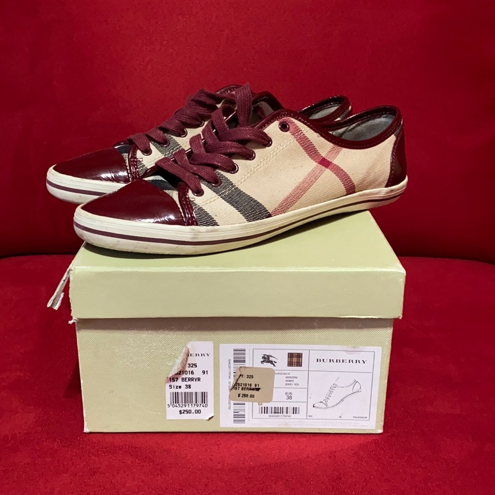 Burberry Sneakers